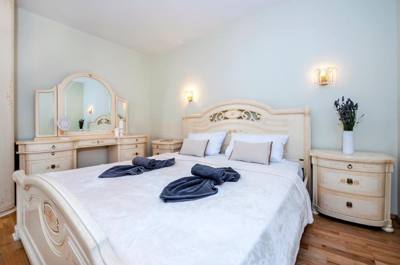 Villa Francesco Rovinj Bagian luar foto